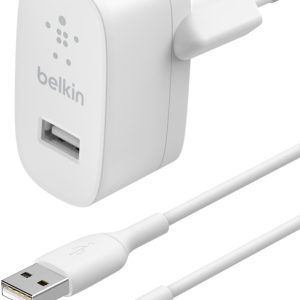 Сетевая зарядка Belkin Boost Charge 12W USB-A + USB-A to Lightning cable 1.0m белая