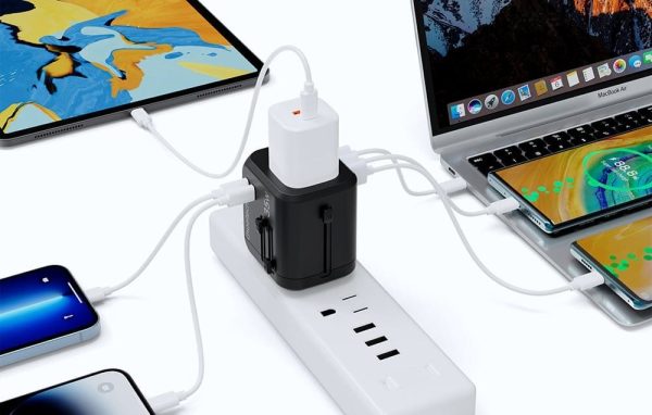 Универсальное зарядное устройство для путешествий Choetech PD5008 30W USB-C/3xUSB-A черный — изображение 4