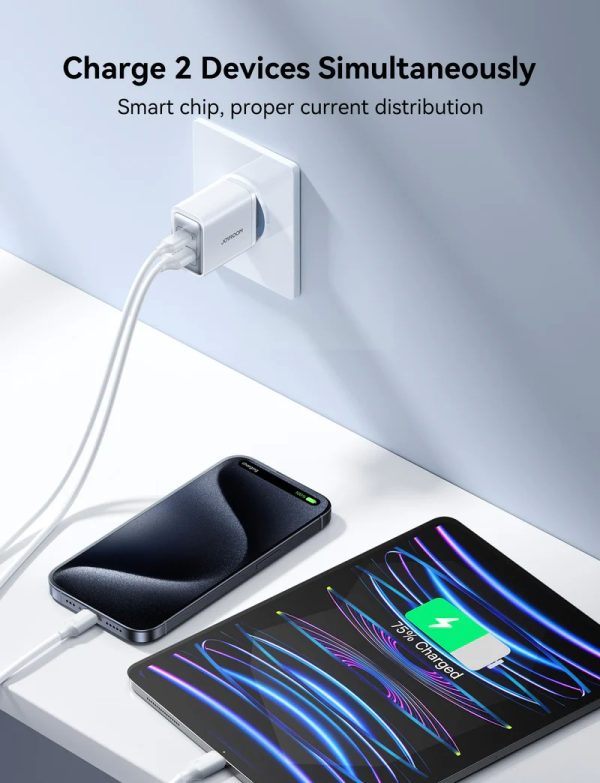 Сетевая зарядка Joyroom JR-TCF15 30W USB-C/USB-A белая — изображение 2